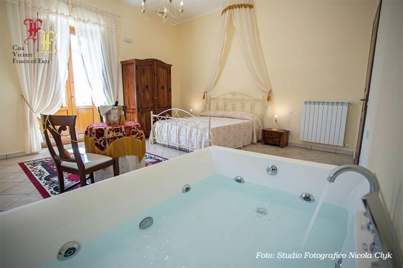 Bed and Breakfast Casa Vacanze - Franco Ed Enza San Gregorio Magno Zewnętrze zdjęcie